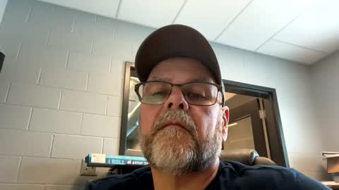 thisguy3674 online show from April 29, 2:54 pm