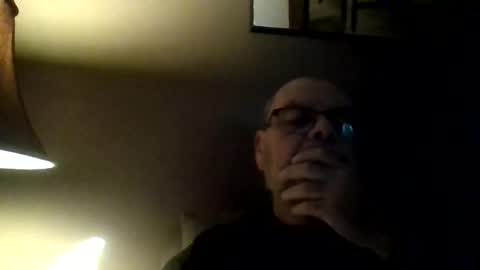 Snapshot of thisguy374 chatting on March 15, 9:15 am thisguy374 online show from March 15, 9:15 am