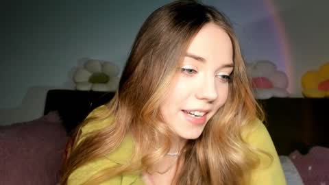 Snapshot of thisisamelia chatting on January 12, 2:52 pm Amelia shows on mondays fridays and sundays if anything changes im giving updates on my fansly online show from January 12, 2:52 pm