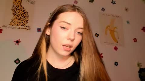 Snapshot of thisisamelia chatting on October 5, 4:27 pm Amelia shows on mondays fridays and sundays if anything changes im giving updates on my fansly online show from October 5, 4:27 pm