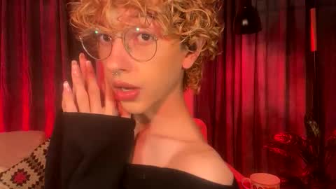 Damiano online show from May 23, 8:24 pm