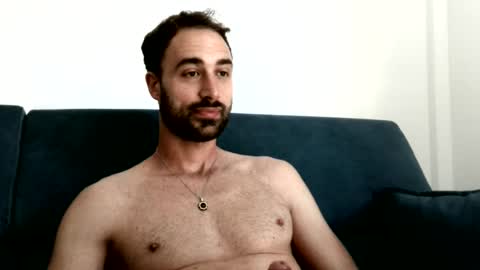 Snapshot of tho147mas chatting on June 20, 1:58 pm Thomas online show from June 20, 1:58 pm