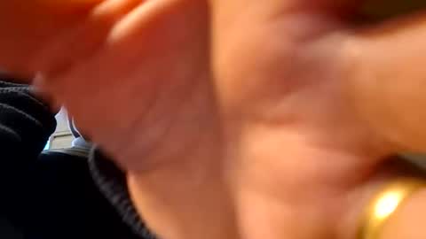 Snapshot of thobbincock chatting on March 13, 3:18 pm thobbincock online show from March 13, 3:18 pm