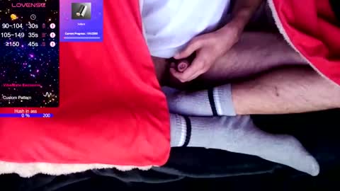 Snapshot of thom610 chatting on October 14, 6:31 pm ThomaSan online show from October 14, 6:31 pm