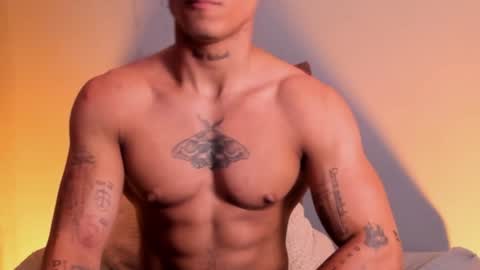 Snapshot of thomas_fit1 chatting on January 2, 3:58 am Thomas 3  JUST STAY AND BE MY LAST LOVE online show from January 2, 3:58 am