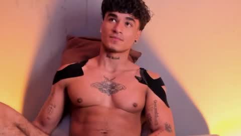 Snapshot of thomas_fit1 chatting on January 4, 2:35 am Thomas 3  JUST STAY AND BE MY LAST LOVE online show from January 4, 2:35 am