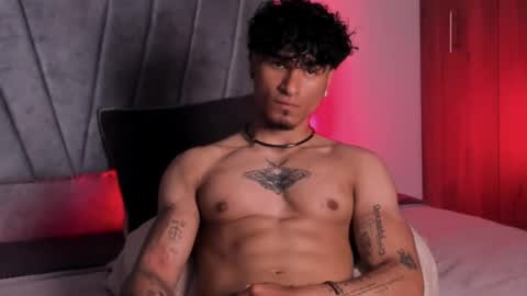 Snapshot of thomas_fit1 chatting on October 4, 2:31 am Thomas 3  JUST STAY AND BE MY LAST LOVE online show from October 4, 2:31 am