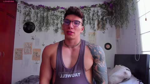 Thomas Grey online show from January 31, 9:48 pm