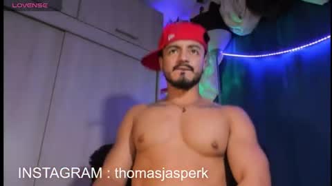 Snapshot of thomas_k7 chatting on July 26, 1:36 am Thomas online show from July 26, 1:36 am