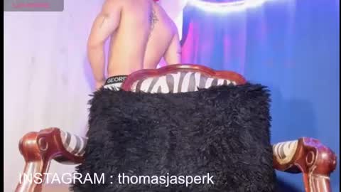 Snapshot of thomas_k7 chatting on July 30, 1:04 am Thomas online show from July 30, 1:04 am