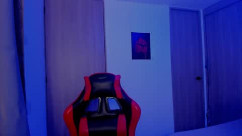 Thomas online show from September 12, 2:44 am