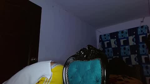 ---Thomas--- online show from November 10, 4:00 am