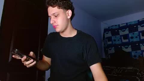 ---Thomas--- online show from November 19, 7:30 am