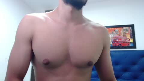 Thomas online show from January 21, 8:32 pm