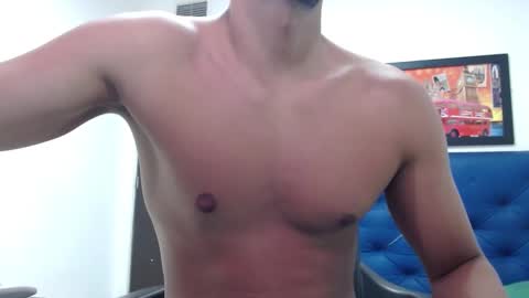 Thomas online show from March 12, 7:49 pm