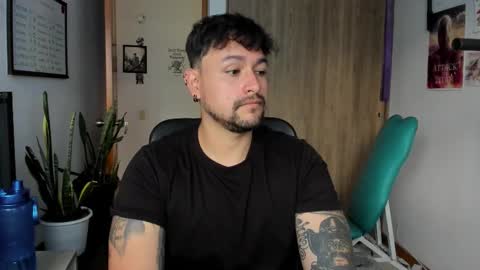 Thomas online show from December 2, 5:41 pm