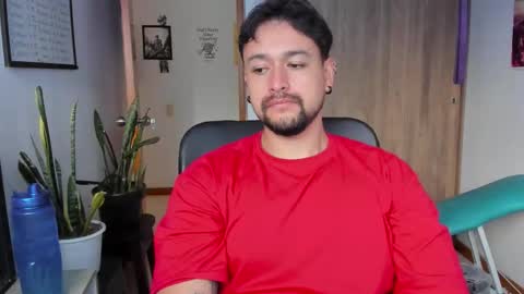 Thomas online show from December 16, 6:35 pm