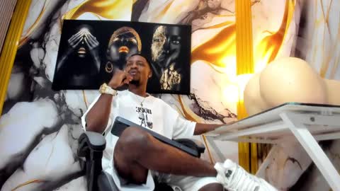 Thomas online show from November 15, 3:37 am