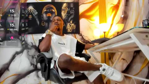 Thomas online show from November 25, 3:28 am