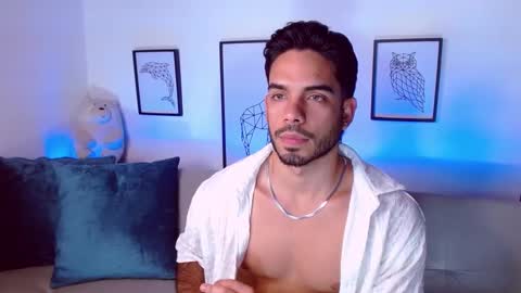 Snapshot of thomas_spellman chatting on September 17, 12:45 am thomas_spellman online show from September 17, 12:45 am