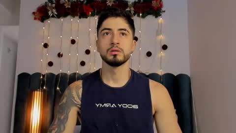 sweetfit boy online show from December 21, 3:30 pm