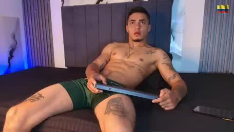thomass_conor online show from July 3, 9:16 am