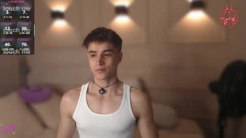 Thom Klein online show from June 6, 8:24 pm