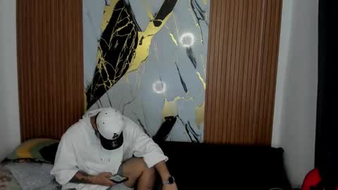 Snapshot of thomson_hot01 chatting on November 30, 5:22 am thomson_hot01 online show from November 30, 5:22 am