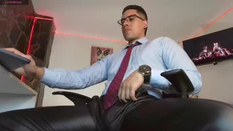 Snapshot of thonydupont chatting on May 25, 10:49 pm thonydupont online show from May 25, 10:49 pm