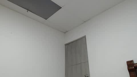 thonyy online show from October 29, 12:46 am