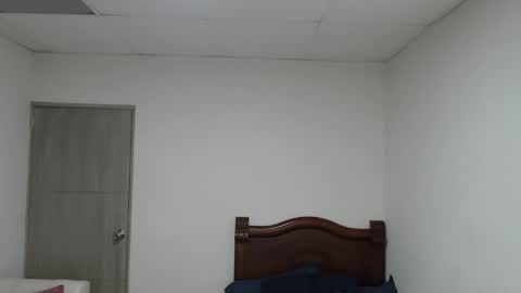 thonyy online show from November 1, 12:45 am