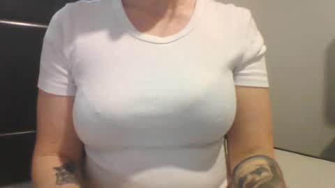 thrillho89 online show from July 16, 5:35 am