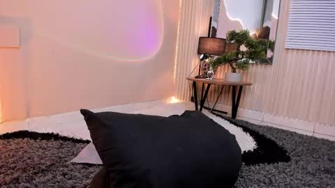 Thristan online show from March 8, 6:50 am