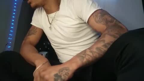 ThroatTaker4l  online show from February 2, 6:34 am