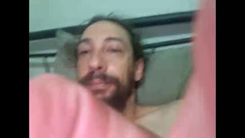 Snapshot of throbster513 chatting on January 17, 5:12 am throbster513 online show from January 17, 5:12 am