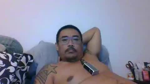 thrustinjustin808 online show from January 22, 5:59 pm