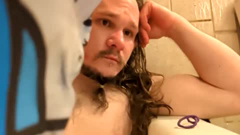 thunder8u42 online show from March 3, 7:47 am