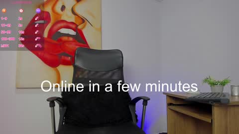 Snapshot of tiago_hannah chatting on December 13, 9:13 am carolina online show from December 13, 9:13 am