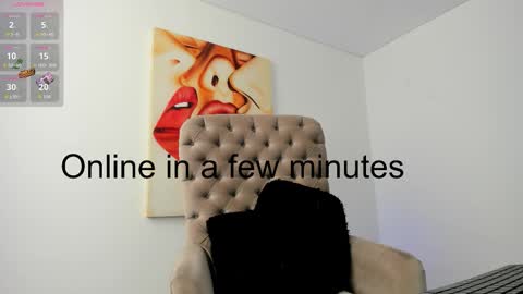 Snapshot of tiago_hannah chatting on November 3, 4:19 pm carolina online show from November 3, 4:19 pm