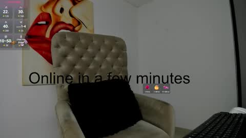 Snapshot of tiago_hannah chatting on November 14, 9:08 am carolina online show from November 14, 9:08 am