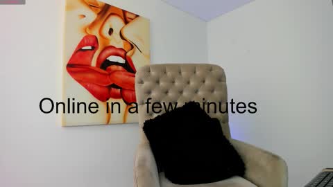 Snapshot of tiago_hannah chatting on November 16, 1:39 pm carolina online show from November 16, 1:39 pm