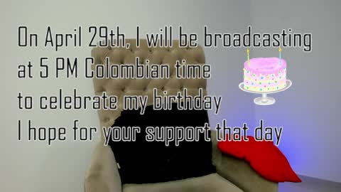 Snapshot of tiago_hannah chatting on April 26, 8:34 am carolina online show from April 26, 8:34 am
