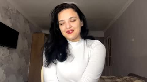 Mary online show from November 13, 9:30 am