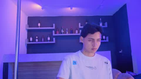 Snapshot of tian_sex chatting on May 6, 3:13 am online show from May 6, 3:13 am
