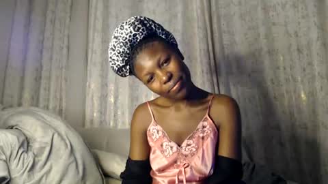 Snapshot of tiana_kay chatting on June 15, 4:20 pm tiana_kay online show from June 15, 4:20 pm