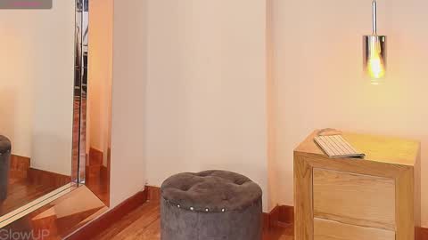 tiana_rosse_ online show from March 10, 12:04 pm