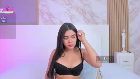 tianaglow4 online show from November 11, 12:05 pm