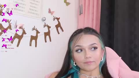 Tiana Le online show from February 6, 7:56 am