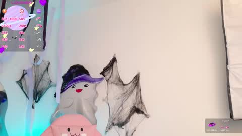 Tiana Le online show from October 29, 10:44 pm