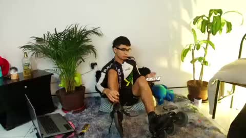 Snapshot of tiancam chatting on July 26, 1:36 am TIAN online show from July 26, 1:36 am